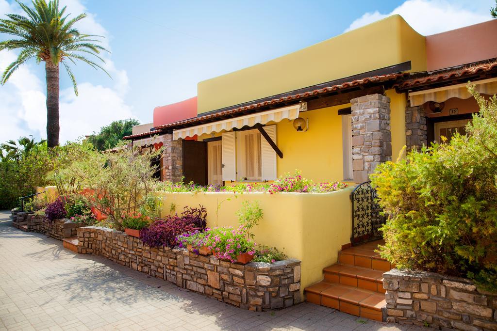 Camping Rosa Hotel San Bartolomeo Al Mare Exterior foto